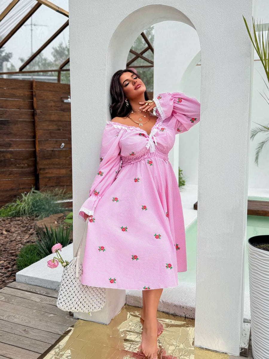 Рокля с бродерии - Twiggy Shop