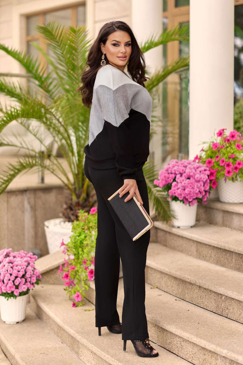 Комплект от пуловер и прав панталон - Twiggy Shop