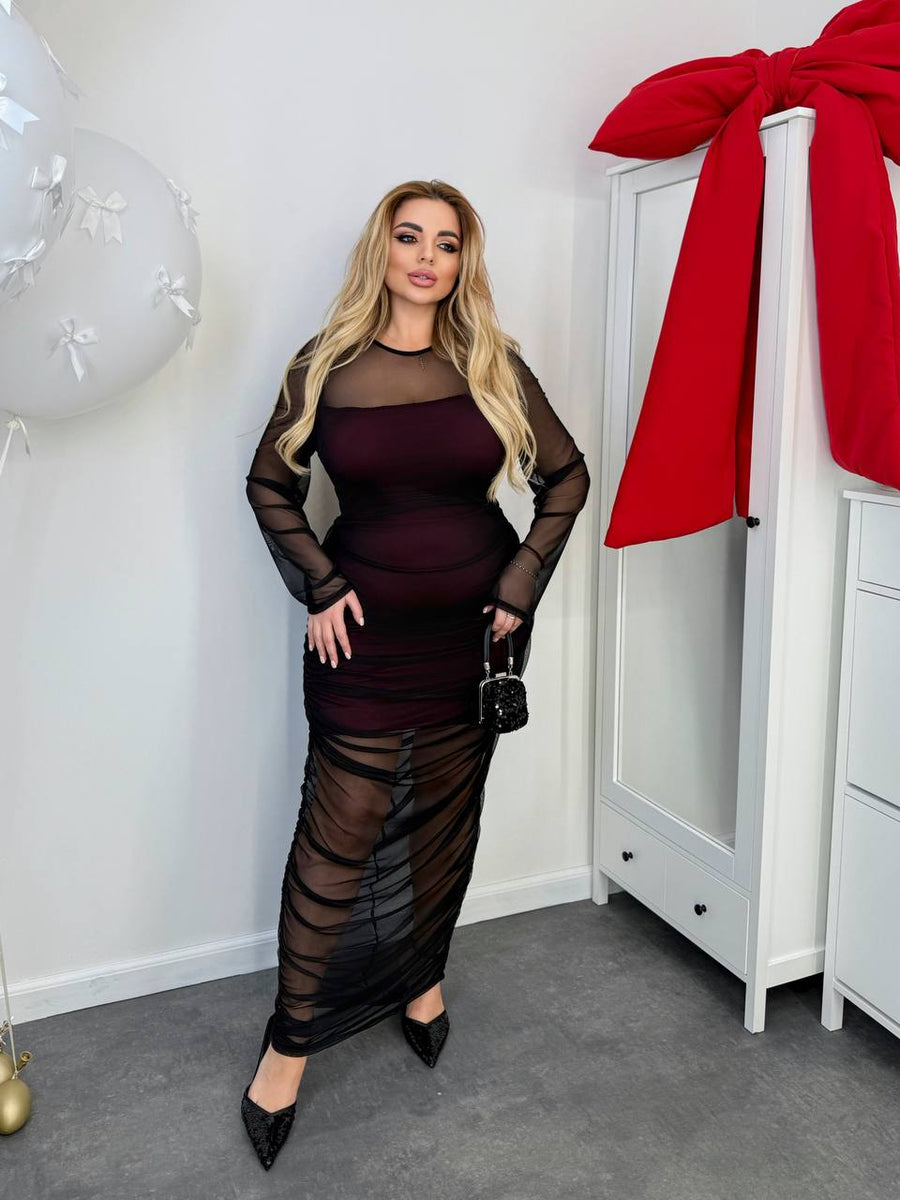 Дълга вечерна рокля с тюл