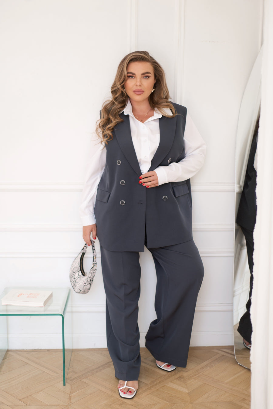 Елек с двуредно закопчаване - Twiggy Shop