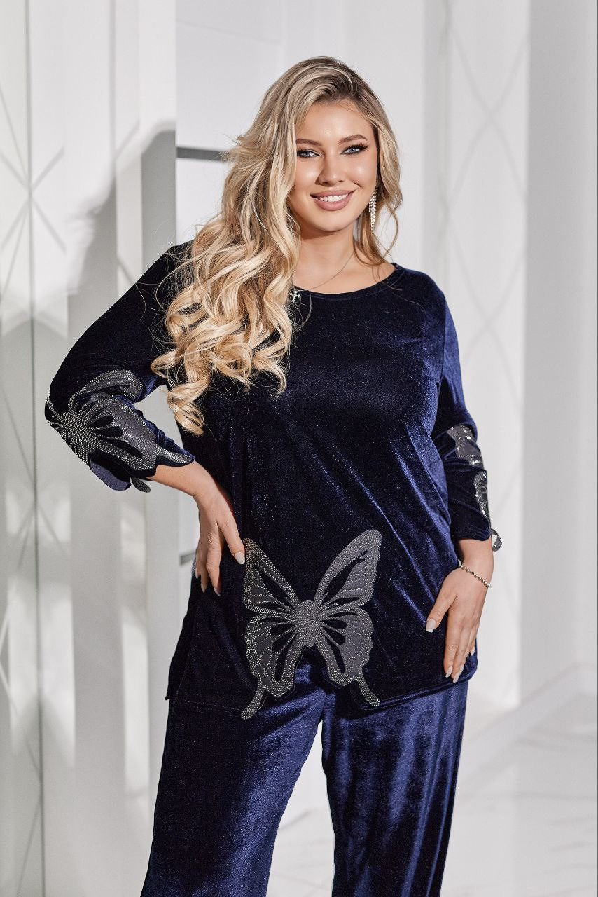 Кадифен комплект с блестяща апликация