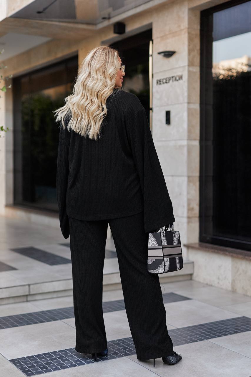 Комплект от структуриран трикотаж - Twiggy Shop