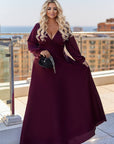 Дълга рокля с деколте - Twiggy Shop