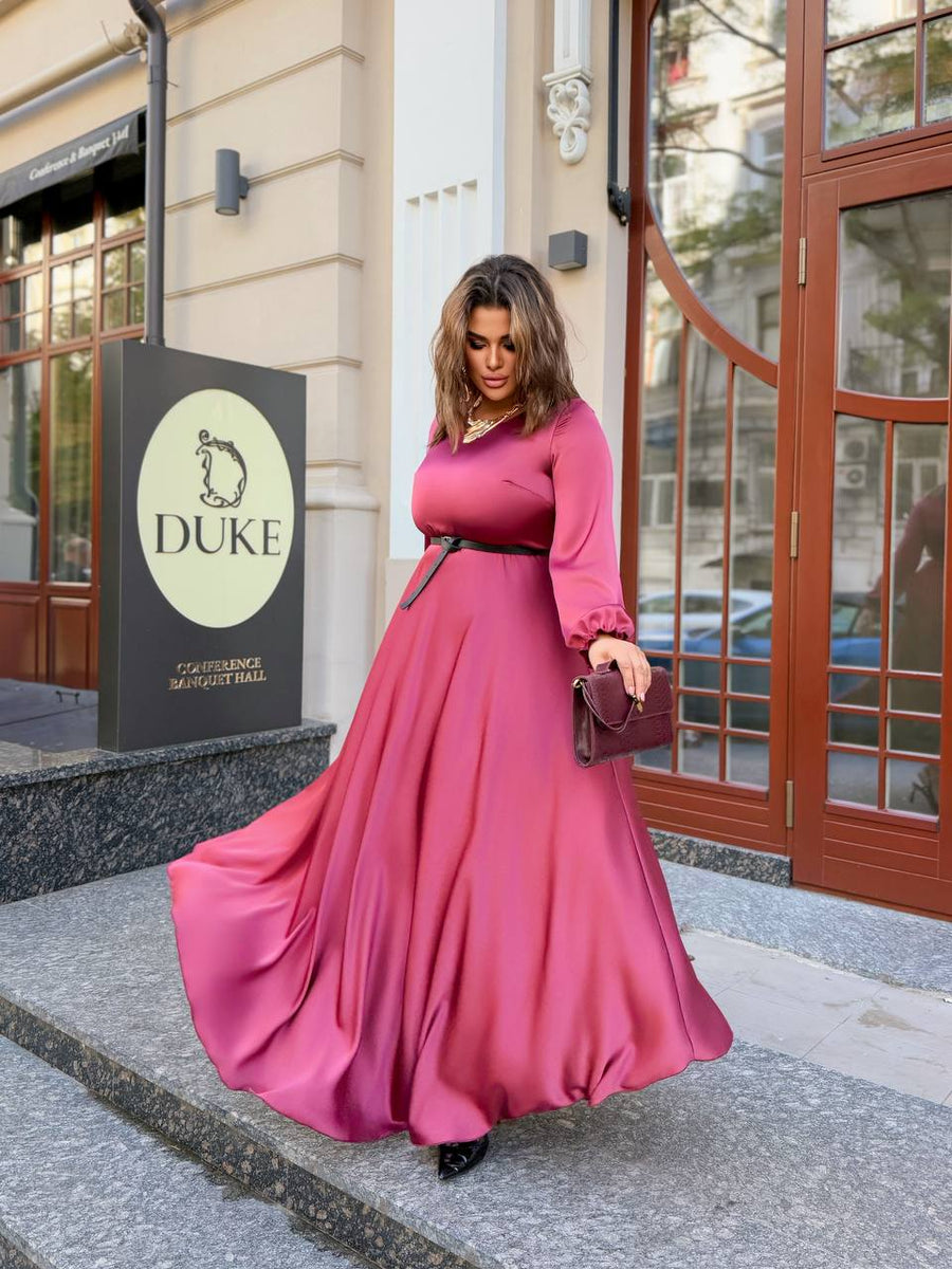 Дълга рокля от ефирна материя