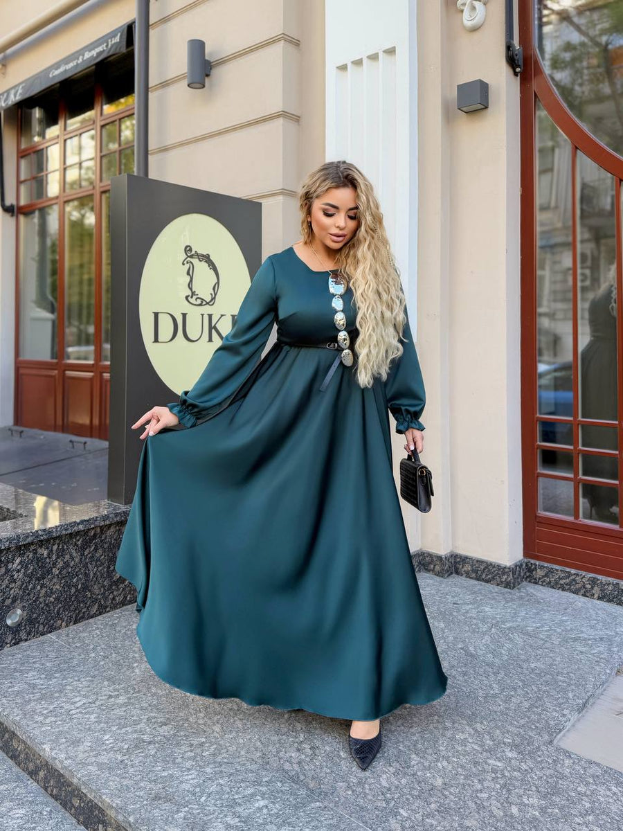 Дълга рокля от ефирна материя