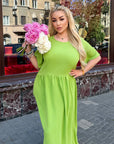 Дълга крепирана рокля