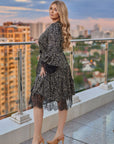 Принтирана рокля с дантела