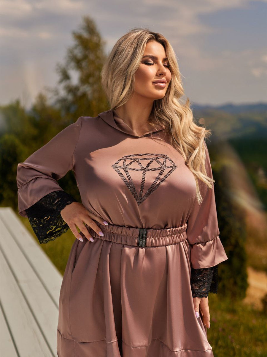 Къса рокля с дантела и камъни - Twiggy Shop