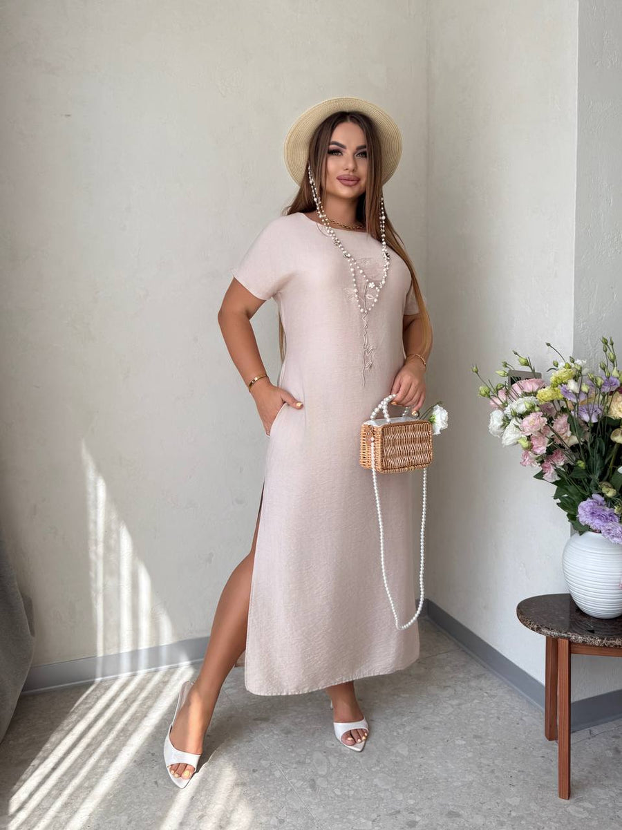 Рокля в права кройка с бродерия - Twiggy Shop