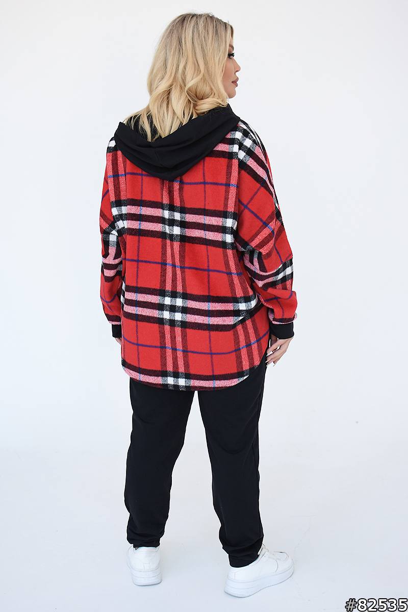 Спортен комплект на каре