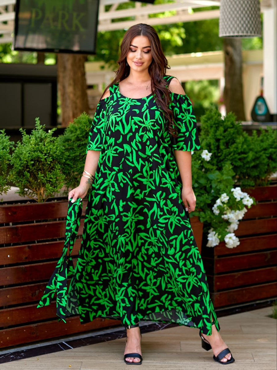 Рокля с отворени рамене