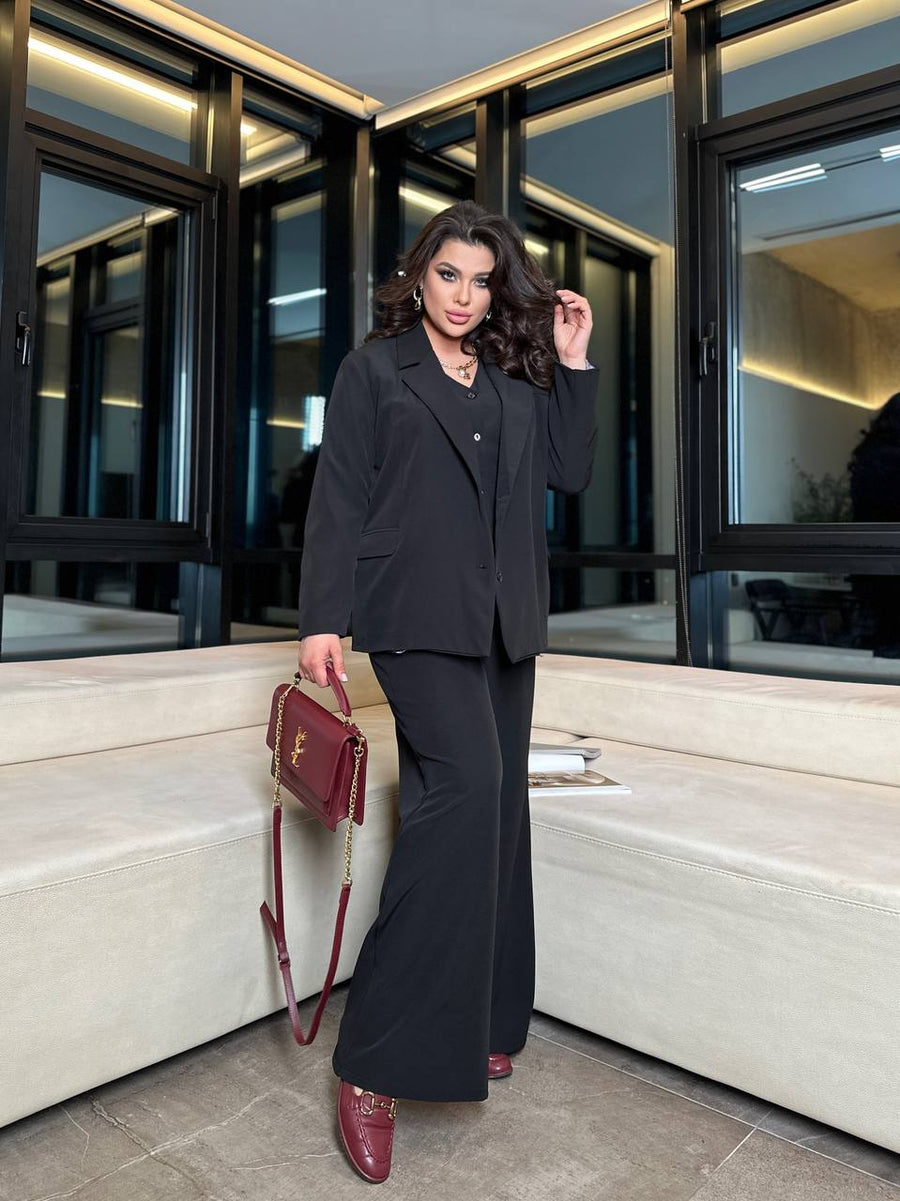 Комплект в три части