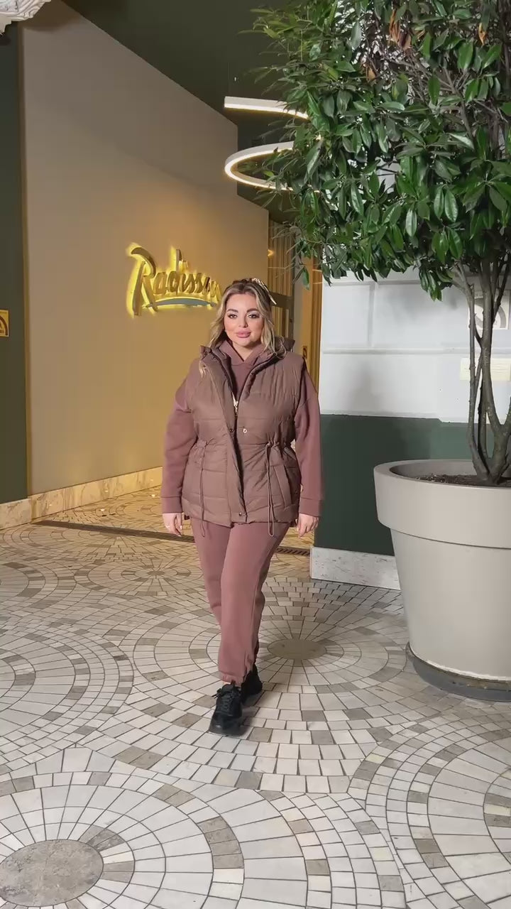 Ватиран комплект с качулка