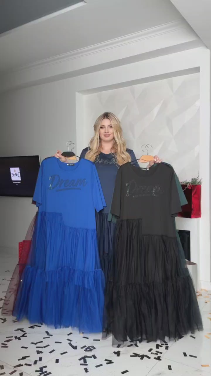 Вечерна рокля с тюл и камъни