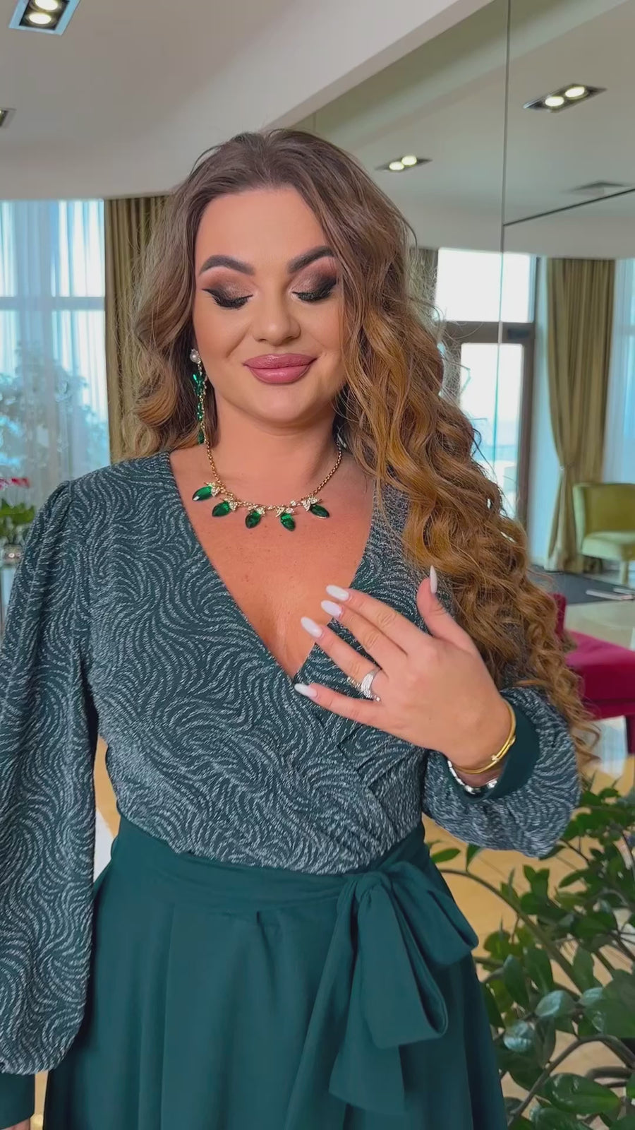 Къса рокля с лурекс