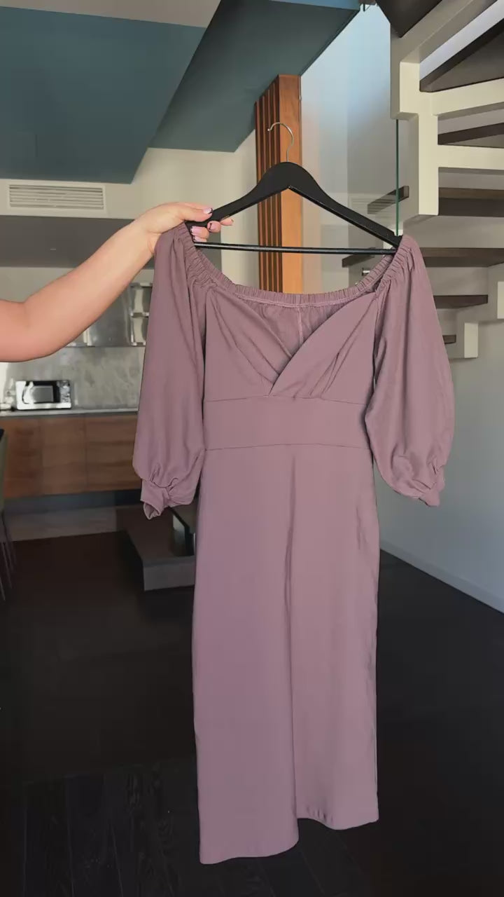 Вталена рокля от деним