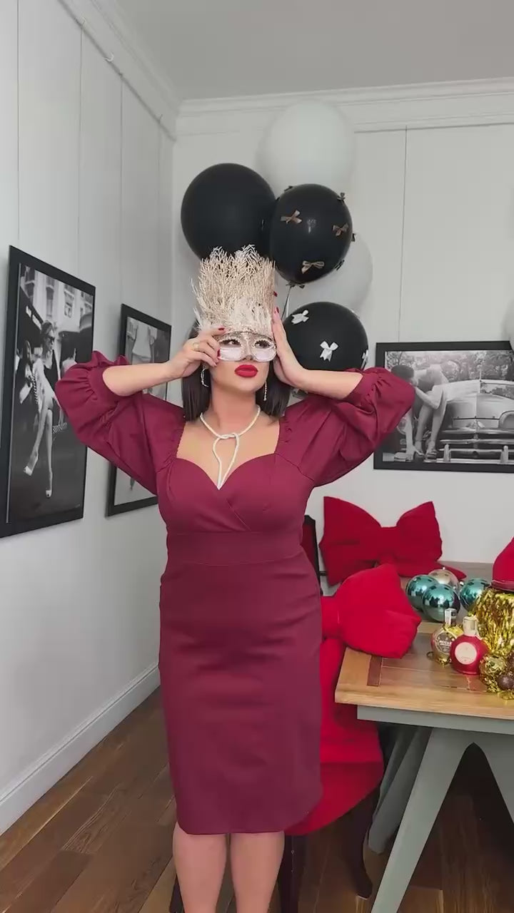 Вталена рокля от деним