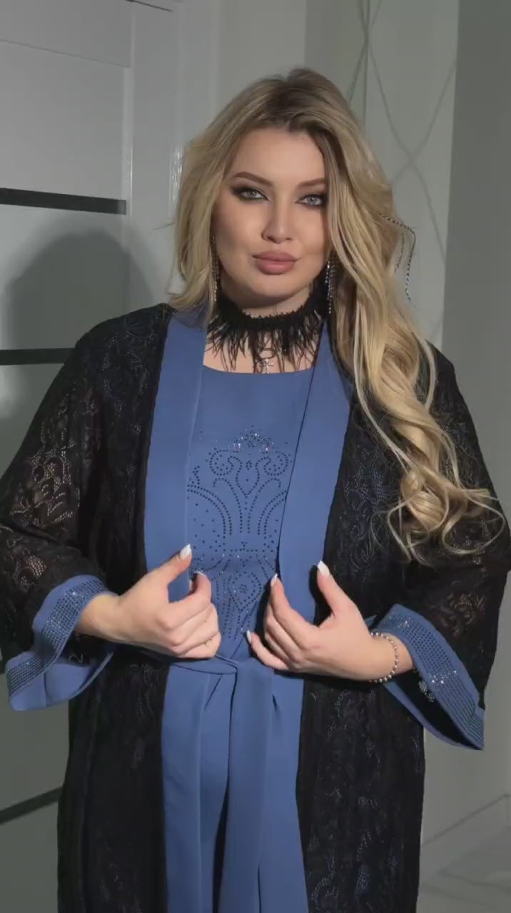 Вечерна рокля с наметало от дантела